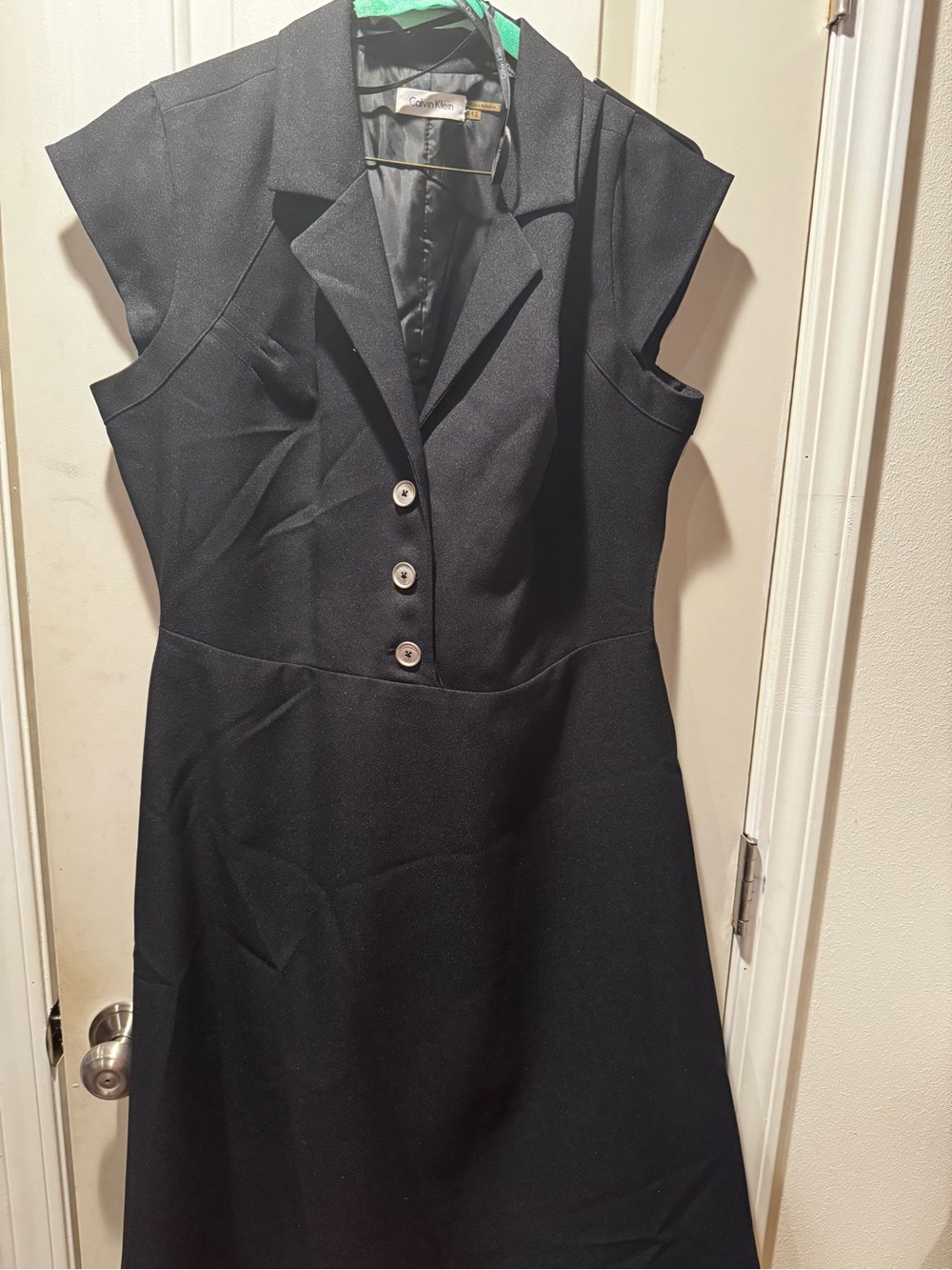 Calvin Klein Black Sleeveless Notch Collar Midi Dress